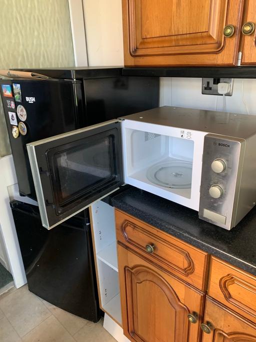 Buy & Sell Archdeacon Newton Darlington - Photos for Microwave