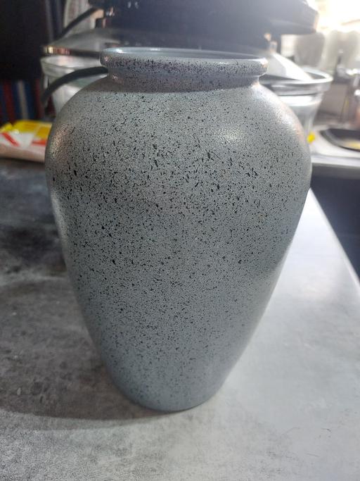 Buy & Sell Widnes Halton - Photos for large grey vase