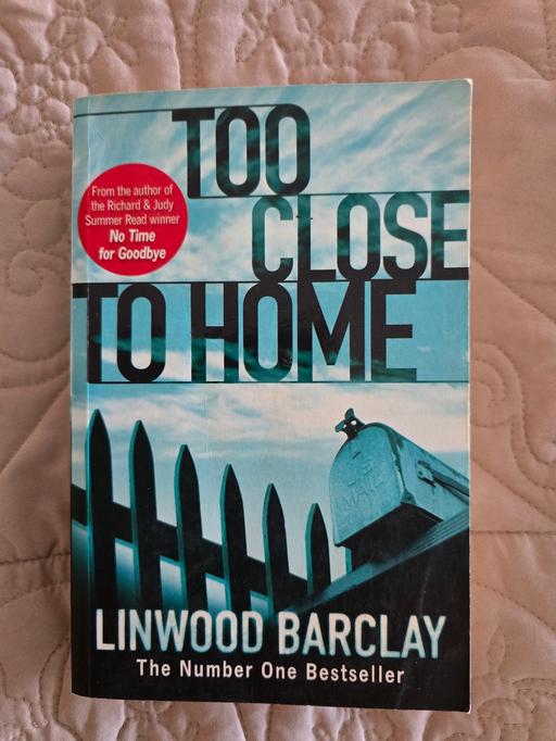 Buy & Sell Rowley Regis Sandwell - Photos for Too Close To Home - paperback