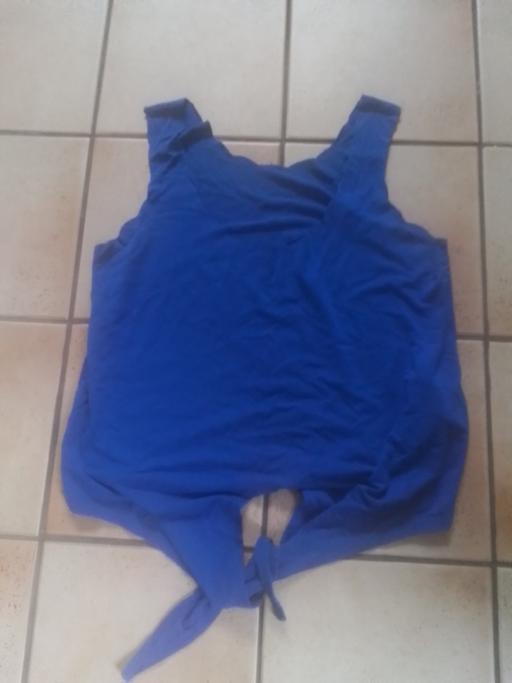 Buy & Sell Streetly Walsall - Photos for NEW LOOK SUN TOP