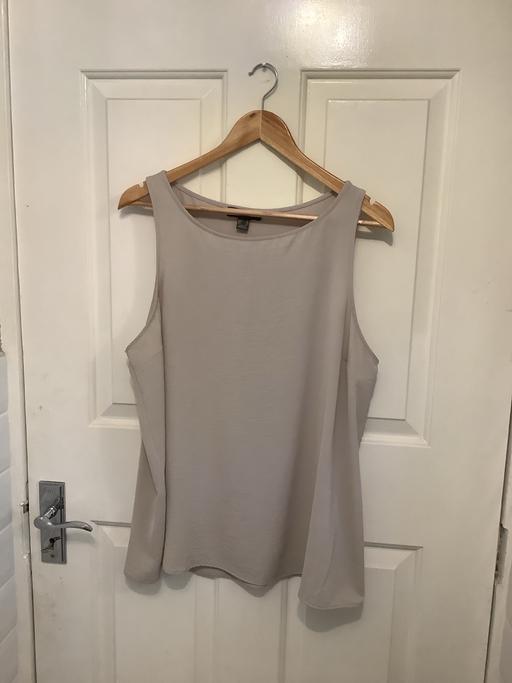 Buy & Sell Woodsetton Dudley - Photos for Dressy vest top 18