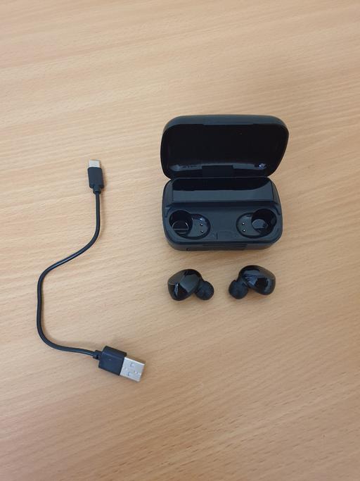 Buy & Sell Worsbrough Common Barnsley - Photos for M10 Earbuds