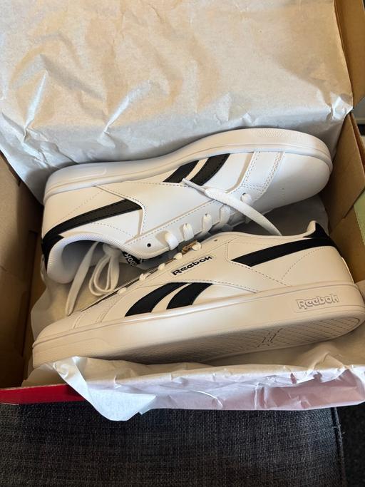 Buy & Sell Dormansland Tandridge - Photos for Reebok trainers black and white