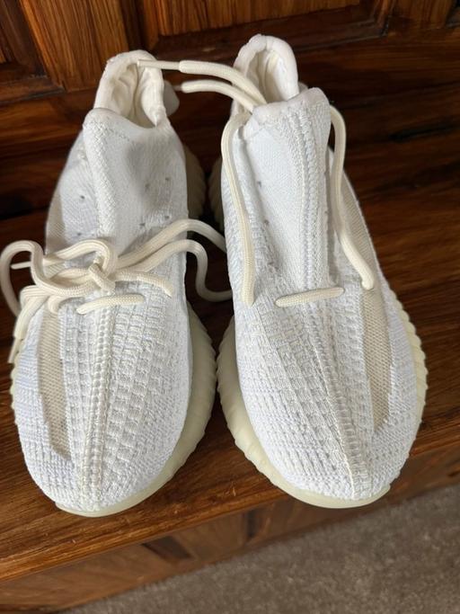 Buy & Sell Penwithick Cornwall - Photos for Adidas Yeezy Boost lightweight trainers