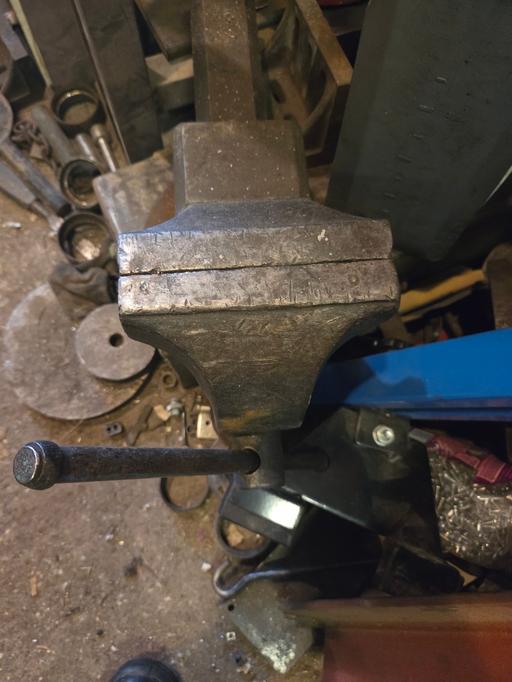 Buy & Sell Chapeltown Sheffield - Photos for metal work vice
