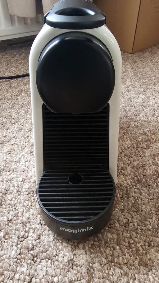 Buy & Sell Queen`s Park North West London - Photos for MAGIMIX Nespresso Coffee Machine Mini Essenza