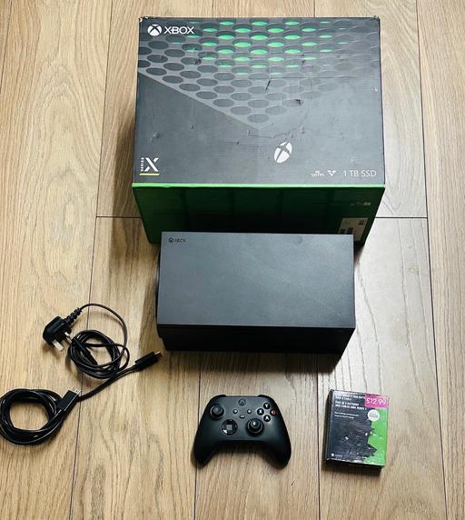 Buy & Sell Lye Dudley - Photos for XBox Series X - 1TB 4K - Battery Pack - Box