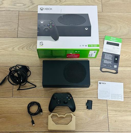 Buy & Sell Lye Dudley - Photos for XBox Series S - 1TB SSD Black - Battery Pack