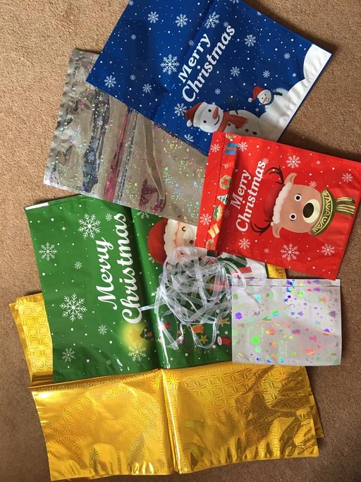 courses Cheslyn Hay South Staffordshire - Photos for Christmas foil gift bags