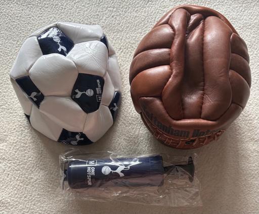 Buy & Sell Donnington Telford and Wrekin - Photos for Tottenham Hotspur mini footballs & pump