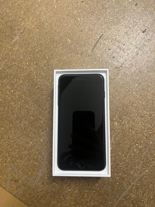 Buy & Sell Queen`s Park North West London - Photos for Apple iPhone 7 Plus 128GB Black