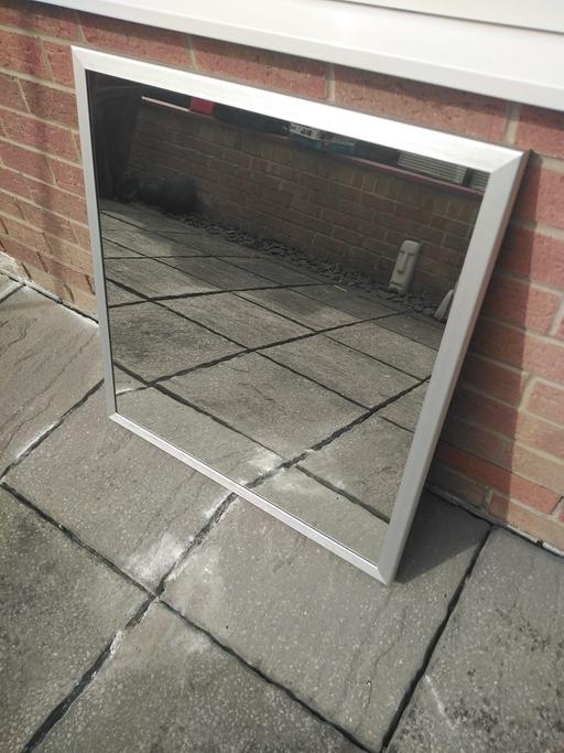 Buy & Sell Royston Barnsley - Photos for mirror 27inch x27inch