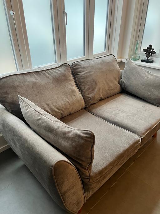 Buy & Sell Friern Barnet North London - Photos for Two seater sofa