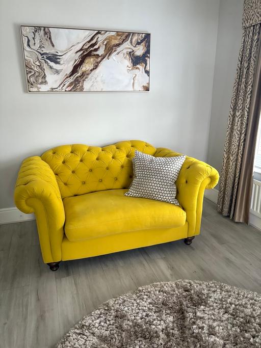 Buy & Sell Royal Albert Liverpool - Photos for Joules DFS snuggle Sofa