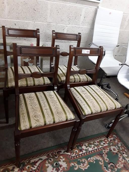 Buy & Sell Saint Pauls Trading Estate Tameside - Photos for 4 vintage mahogany dining chairs