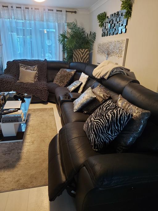 Buy & Sell Handsworth Birmingham - Photos for black corner leather sofa with cup holders