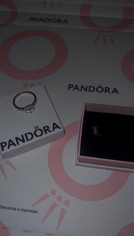 Buy & Sell Golders Green North West London - Photos for Elevated Heart Ring Gold Pandora