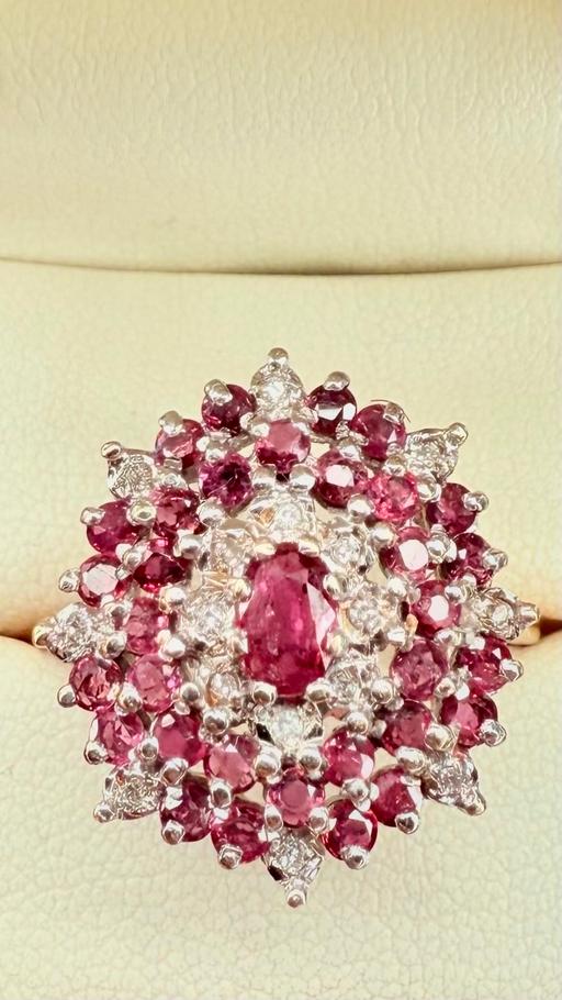 Buy & Sell Harrow on the Hill North West London - Photos for Ruby and Diamond Bombe Cluster 9ct Gold Ring
