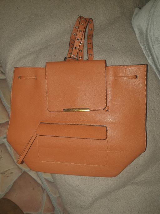 Buy & Sell Pensnett Dudley - Photos for Brown Leather Deja Vu Back Pack/Handbag , New