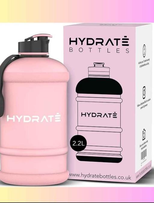 Buy & Sell Balsall Heath Birmingham - Photos for Hydrate 2.2L water bottle