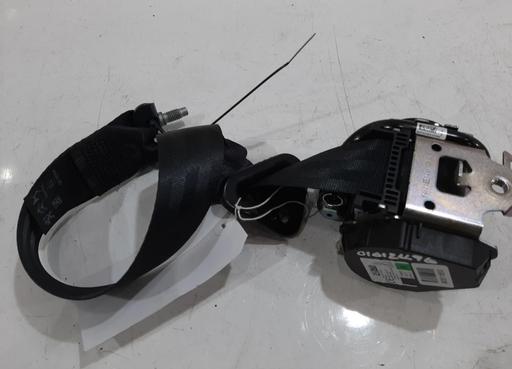 Vehicles Balsall Heath Birmingham - Photos for vaxuhall corsa F(Right) driver side seatbelt