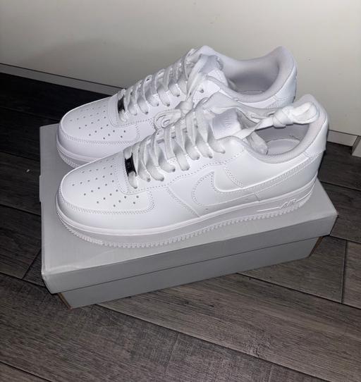 Buy & Sell Northwood Hillingdon - Photos for White air force 1’s