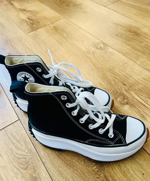 Buy & Sell Uxbridge Hillingdon - Photos for Converse shoes