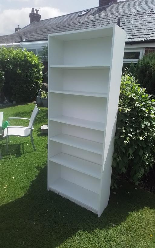 Buy & Sell Swinley Wigan - Photos for TALL MODERN BOOKCASE