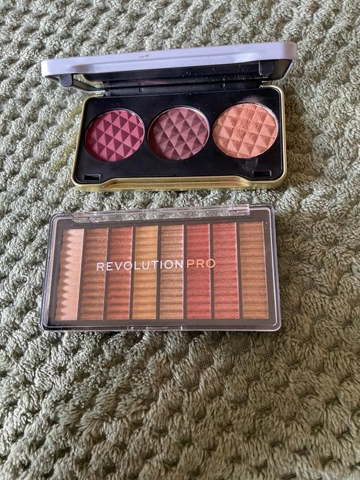 Buy & Sell Tipton Sandwell - Photos for REVOLUTION MAKE UP