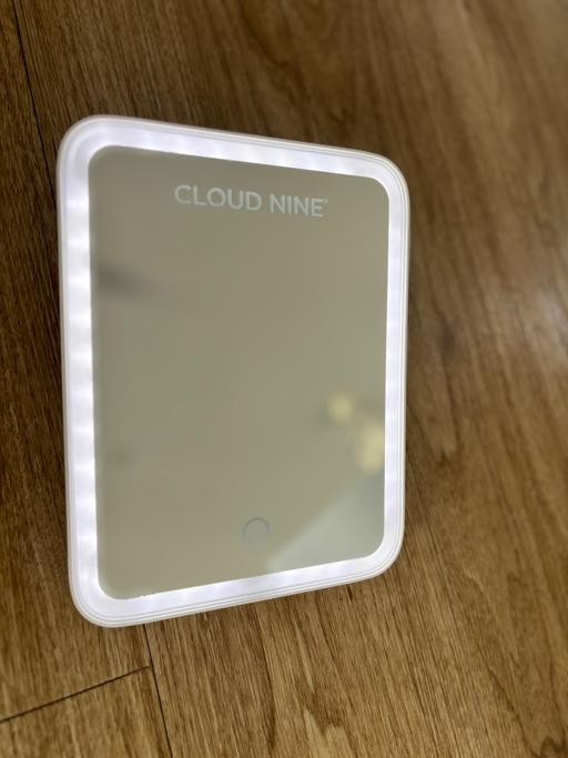 Buy & Sell Willesden Green North West London - Photos for CLOUD NINE Vanity Mirror LED Make Up Lighting