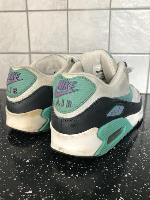 Buy & Sell Didsbury Manchester - Photos for Nike Air Max trainers size UK 4.5 Excellent