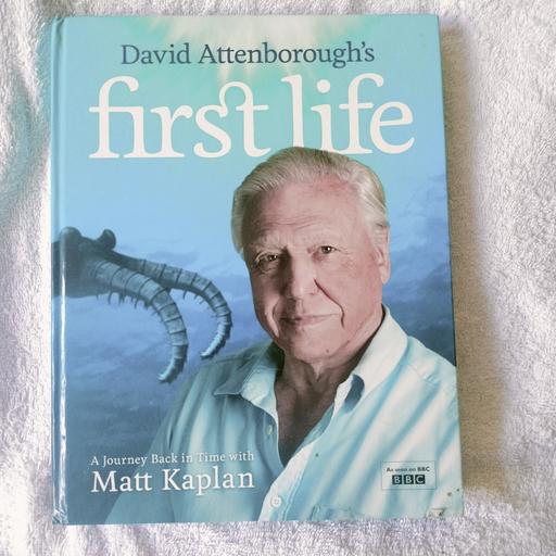 Buy & Sell Chalk Farm North West London - Photos for First Life hardback book