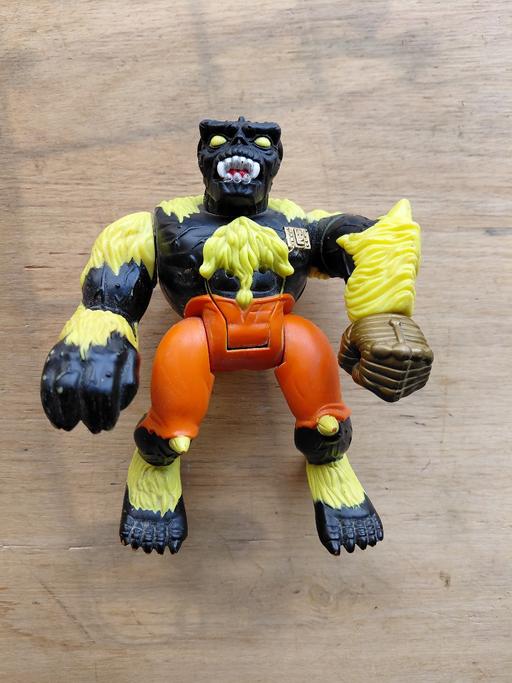 Buy & Sell Shirley South East London - Photos for VINTAGE MEGA MONSTERS FIGURE.