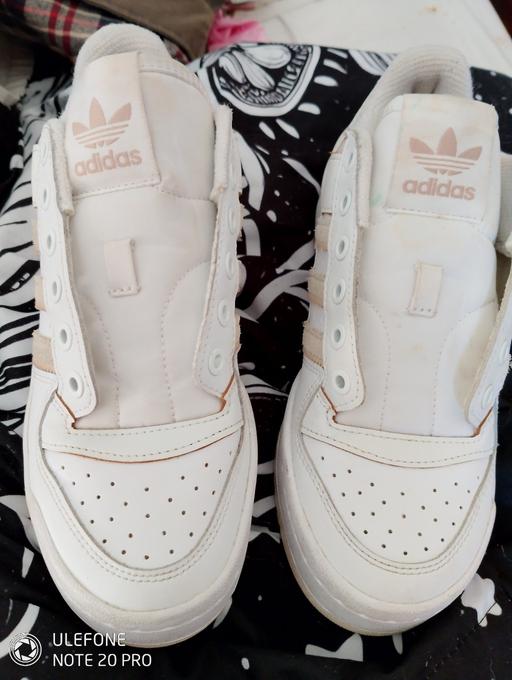 Buy & Sell Wellingborough North Northamptonshire - Photos for genuine Adidas trainers