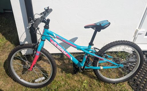 Buy & Sell Leavesden Watford - Photos for Kids 20 inch Bicycle