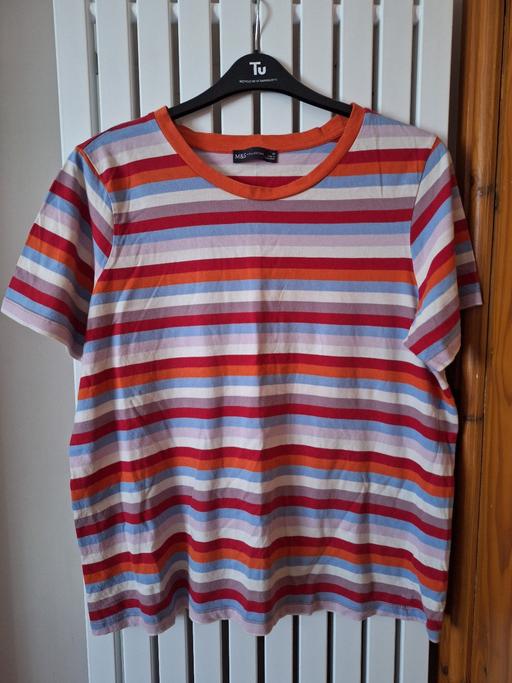 Buy & Sell Ettingshall Park Wolverhampton - Photos for Size 18 M&S Stripped Tshirt