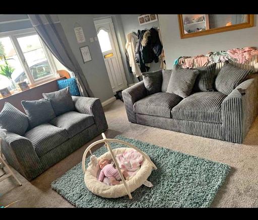 Buy & Sell Stratford-Upon-Avon Stratford-on-Avon - Photos for Jumbo Cord 3+2 Seater Sofa Pair