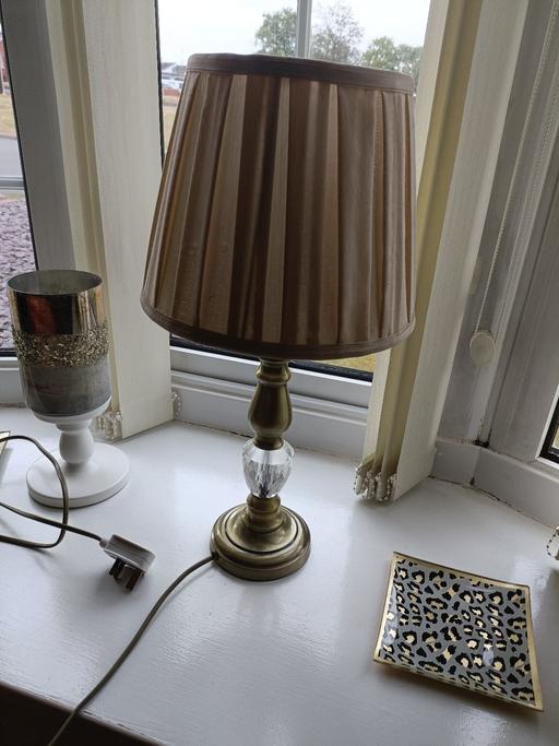Buy & Sell Pensnett Dudley - Photos for Lamp brushed gold and crystal base.