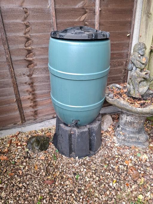 Buy & Sell Rednal Birmingham - Photos for Garden water barrel