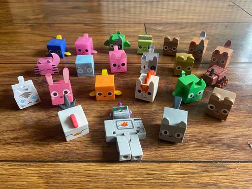 Buy & Sell Southend Airport Rochford - Photos for Roblox Pet Simulator Toys