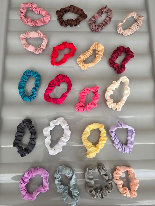 Buy & Sell Blackpool Town Centre Blackpool - Photos for Hair scrunchies x 20 NEW