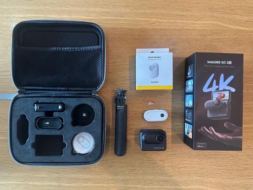Buy & Sell Acton West London - Photos for Insta360 GO 3S 128GB Like New With All Extras