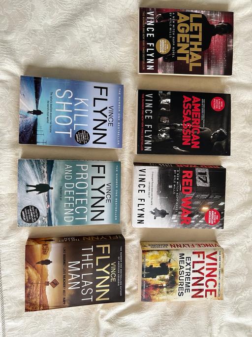 Buy & Sell Gornal Wood Dudley - Photos for Vince Flynn books