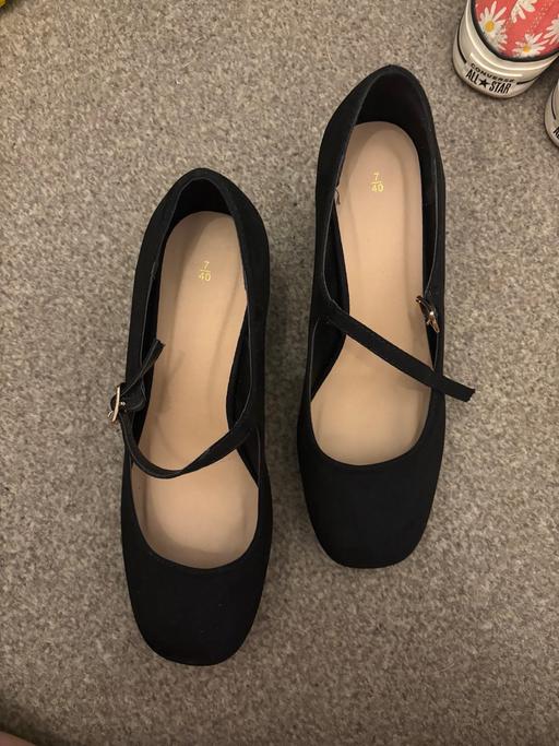 Buy & Sell Dickens Heath Solihull - Photos for Brand new black heels