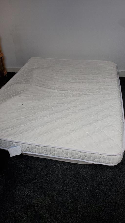 Buy & Sell Kings Heath Birmingham - Photos for Free 4ft 6inch mattress topper