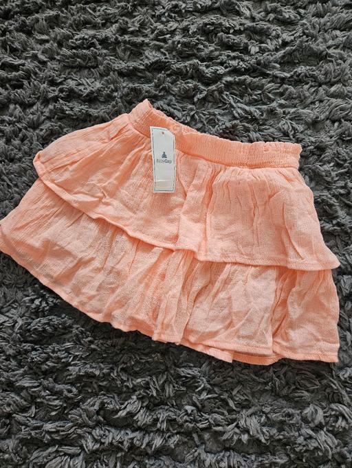 Buy & Sell Weston Point Halton - Photos for 🌟NEW🌟 18-24 months GAP skirt