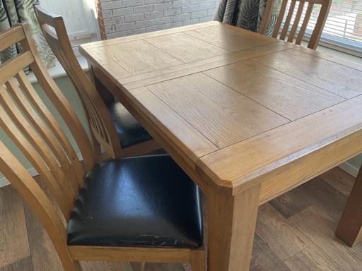 Buy & Sell Denmead Winchester - Photos for Dining table and four chairs