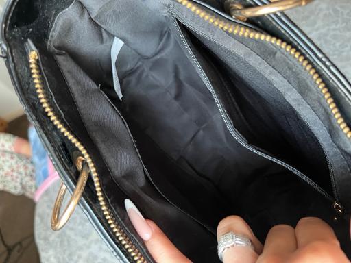 Buy & Sell Oldbury Sandwell - Photos for River island bag