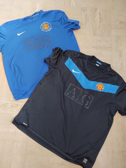 Buy & Sell Stow Heath Wolverhampton - Photos for 2 Man Utd Tops XXL.