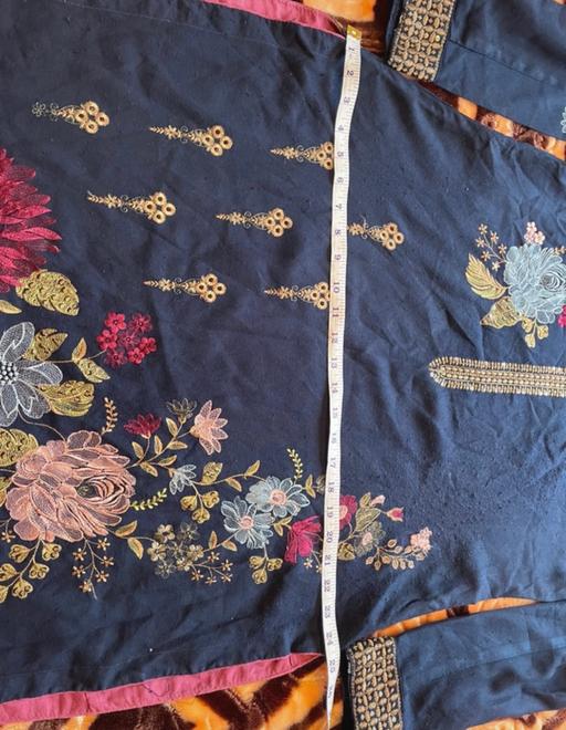 Buy & Sell Carlton Gedling - Photos for Pakistan casual wear 3 piece suit L/XL